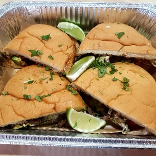 Family Tortas